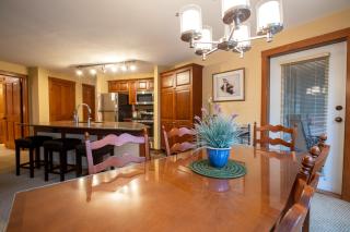 3305 - Two Bedroom Deluxe Powderhorn Lodge condo - Solitude - 9