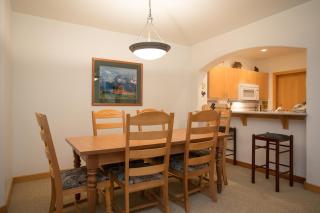 4207 - Two Bedroom Standard Creekside Condominiums condo - Solitude - 9