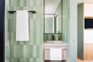 YING'nFLO, Hong Kong, Wan Chai - 4