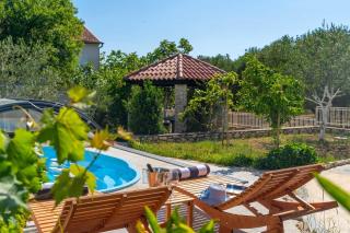 Charming Villa Rea with heated pool - Sveti Filip i Jakov - 3