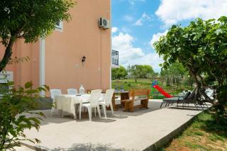 Luxury Villa Maria with large pool - 1