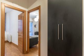 Bilbao Market with parking by Aston Rentals - 1