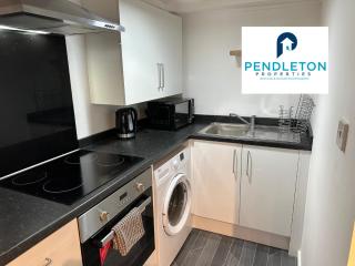 Cosy Central APT, 10 Min Walk to UCLAN and Library - Preston - 4