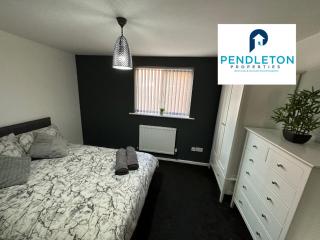 Cosy Central APT, 10 Min Walk to UCLAN and Library - Preston - 3