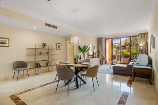 Apartamento de 2 dormitorios en Bahía de Alcántara - Marbella - 9