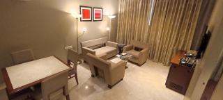 Royal Orchid Central Vadodara - Vadodara - 7
