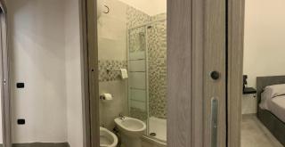 miris apartment fast comfortable naples airport capodichino 25 minutes walk self check-in - Naples - 4