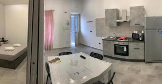 miris apartment fast comfortable naples airport capodichino 25 minutes walk self check-in - Naples - 3