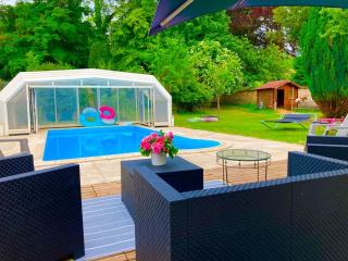 Chez Lilly & Cie 10 à 12 personnes avec sauna et piscine - 9