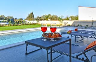 Villa Leko 2203 - Peroj - 4