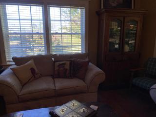 8 bedroom 12 bed Large Country Home - 3
