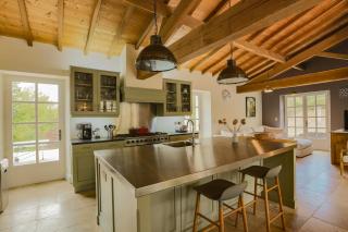 Roques Cottage - Spacieuse maison pierre avec piscine chauffée, cuisine d'été, pétanque, ping-pong et jeux enfants - 10 min de Vic - Roques - 1