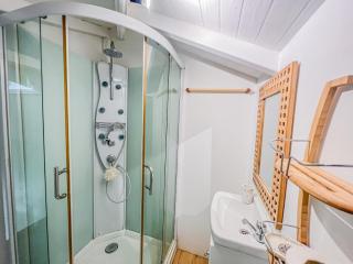 Domaine De Marly, 3 étoiles - 3