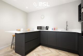 Comfy Modern 2 Bedroom Duplex Apartment with Sun Terrace - 2