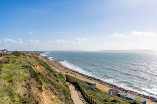 Ashtree House - Barton on Sea - 7