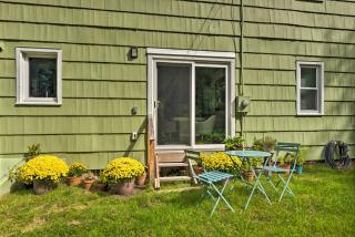 Pittsford Trolley Home - Near Erie Canal! - Pittsford - 2