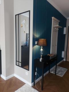 Doris Day Apartment - 2