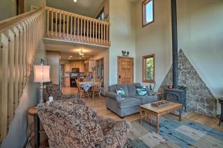 Hilltop Home with Panoramic Forest and Mountain Views! - Dahlonega - 5