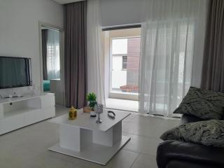Appt neuf de 2ch ds Residence avec piscine, route côtière Grand Baie - Grand-Baie - 6
