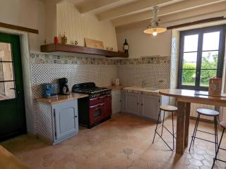 Maison spacieuse avec piscine chauffée, jardin clos, terrasses, cheminée, et équipements bébé inclus. - FR-1-653-183 - Péreuil - 6