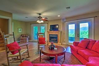 Mountain View Home Hike, Raft, Golf and More! - Bryson City - 8
