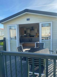 Modern 3 bedroom caravan near the beach - Walton-on-the-Naze - 3