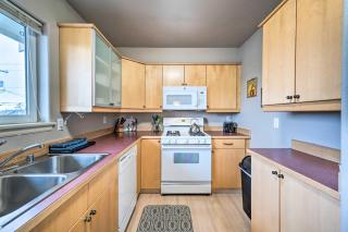 Anacortes Condo about 1 Mi to Marina and Fidalgo Bay! - Anacortes - 3