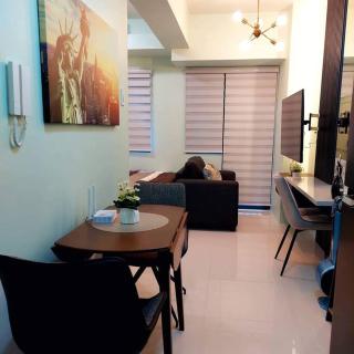 MOA Pasay, Shore 3 Residences - Modern Luxury Condo - Manila - 3
