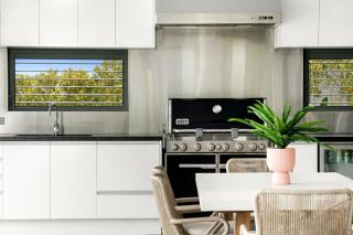 Executive Waterfront Home - 5