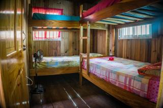 Hostal On The Sea - Bocas del Toro - 4