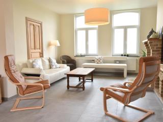 Holiday Home with pond in Poperinge - Beveren - 8