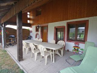 Gîte authentique avec terrasse couverte, 16 km de Gérardmer, 4 chambres, équipement bébé, Wi-Fi inclus - FR-1-589-231 - Aumontzey - 8