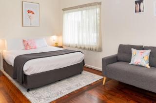 Pacific Motel 01 - Forster - 9