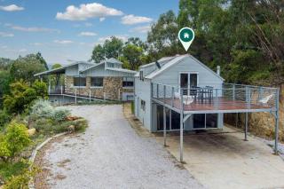 'Bear Cottage' an Eco Escape in the Hills of Riverlea - 5