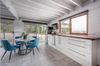 'Bear Cottage' an Eco Escape in the Hills of Riverlea - Mudgee - 3