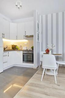 P&O Serviced Apartments Siedmiogrodzka II - Warsaw - 2