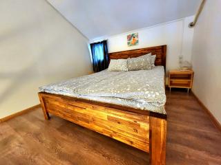 House & Yard Sesil XL 90m to beach - 4