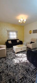 Country House - 9