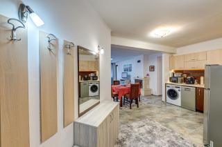 Bright and Spacious 2-BDR Apartment with Balcony by Flat Mаnager - Pamporovo - 6