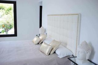 Balinese Villa near the beach outdoor jacuzzi - 5