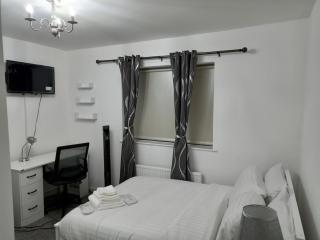 The grand eloquence of beauty - Manchester - 6