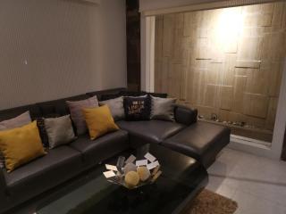 Cozy Home with Private Pool - 8