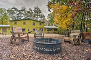 Rustic Clint Eastwood Ranch Apt by Raystown Lake - Huntingdon - 9