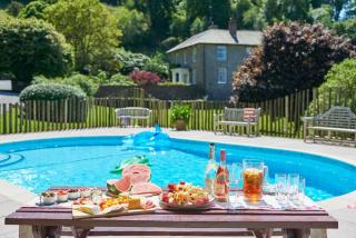 Garden House - 9
