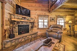 Stunning Creekside Cosby Cabin with Deck and Fire Pit! - 7