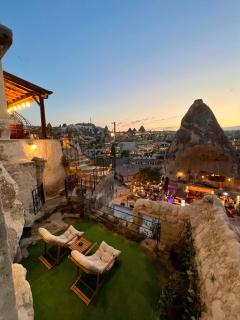 Castle Cave Hotel - Göreme - 2