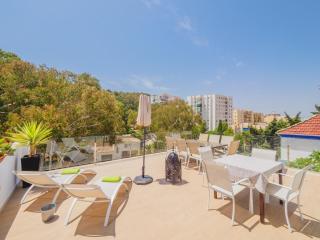La Villa del Montecillo complex Beach and city ApartamentosMalagaManagement - Málaga - 0