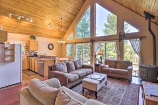 Riverfront Hungry Horse House with Large Deck! - Hungry Horse - 2