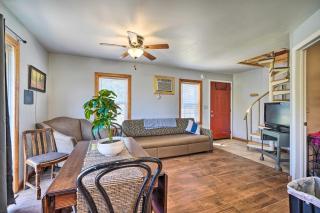 The Rockhouse Cottage with Deck on Tulsa Farm! - Tulsa - 4