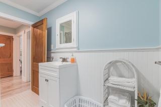 Large Beach Home with Ocean Views from Balcony Unit 2 and 3 - Ventnor City - 5